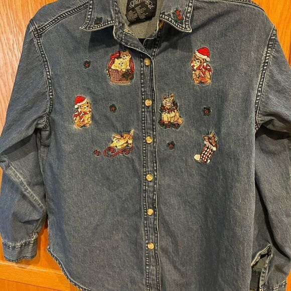 Solutions Christmas Embroidery Cat Jean Shirt Women’s PM - Picture 11 of 15